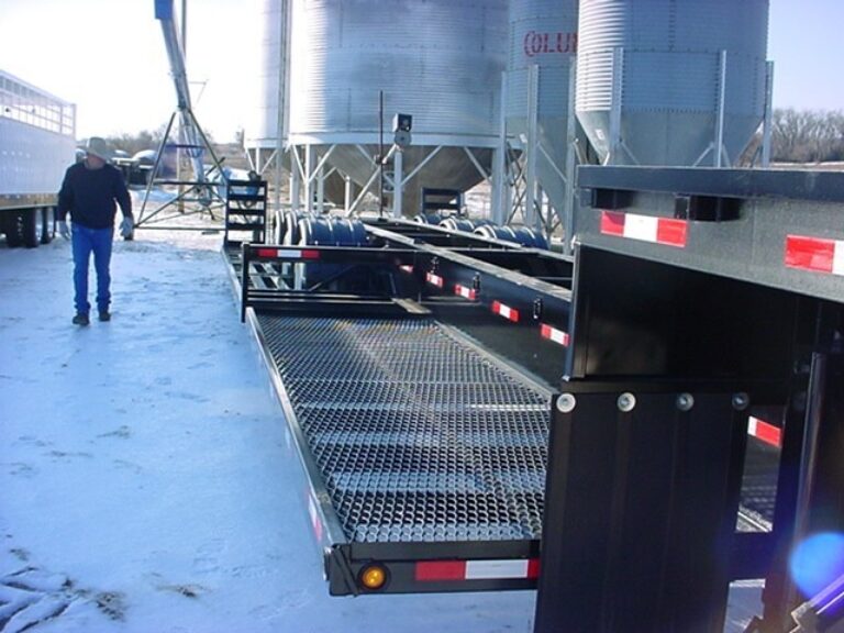 Sprayer Drop Deck Trailers | Neville Built Trailers
