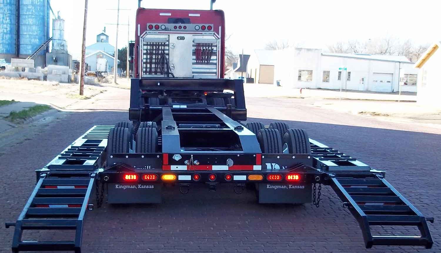 34 Combine trailer folded out view 1500x860
